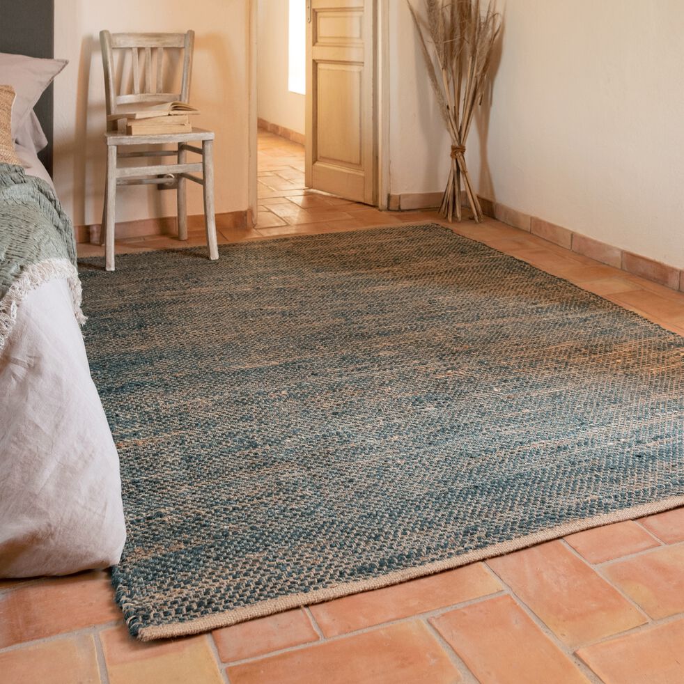 Tapis  tress  en jute naturel  et vert 160x230cm AARON   Tapis  tress  en jute naturel  et vert 160x230cm AARON