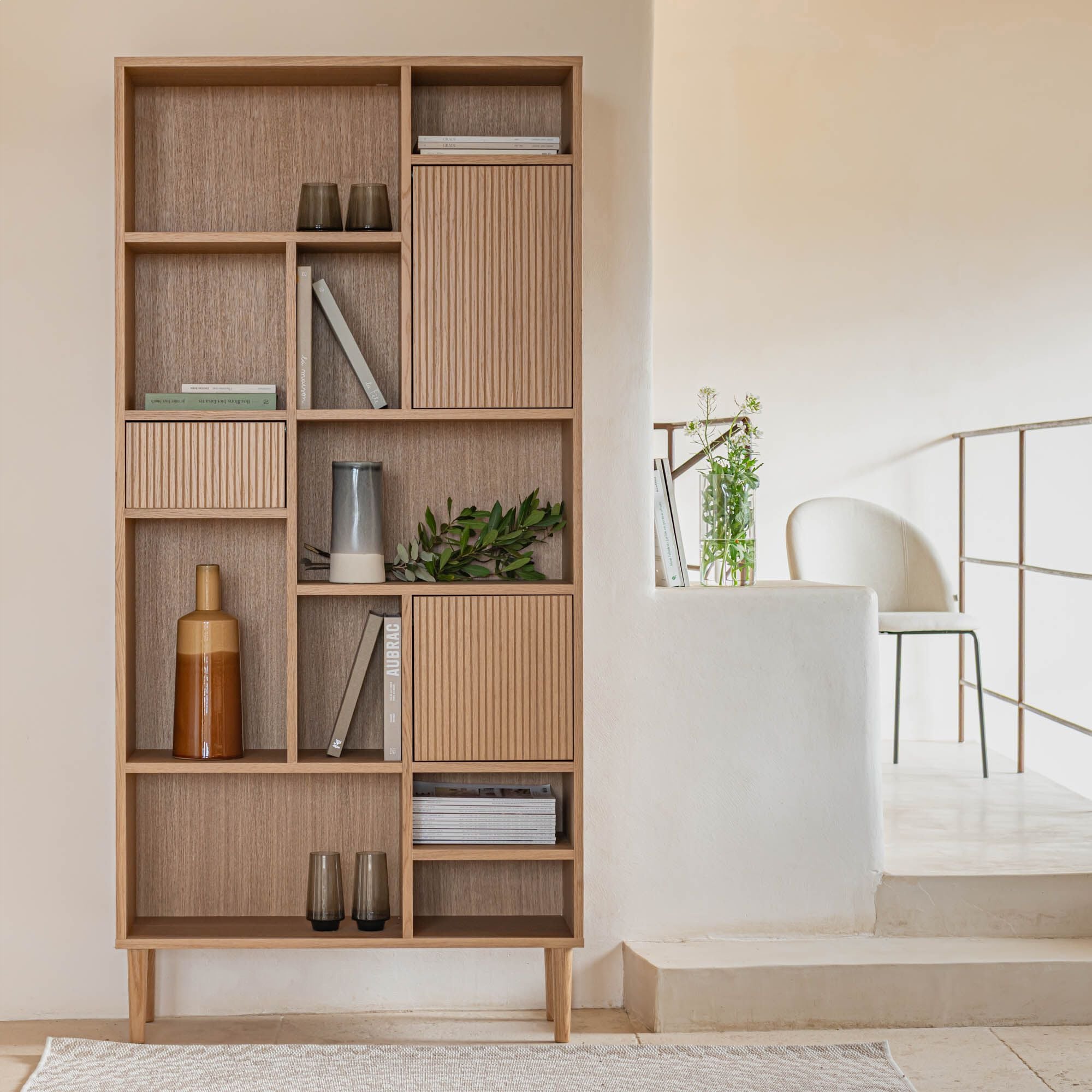 TALLIN - Bibliothèque déstructurée en bois L90xH190cm - bois clair