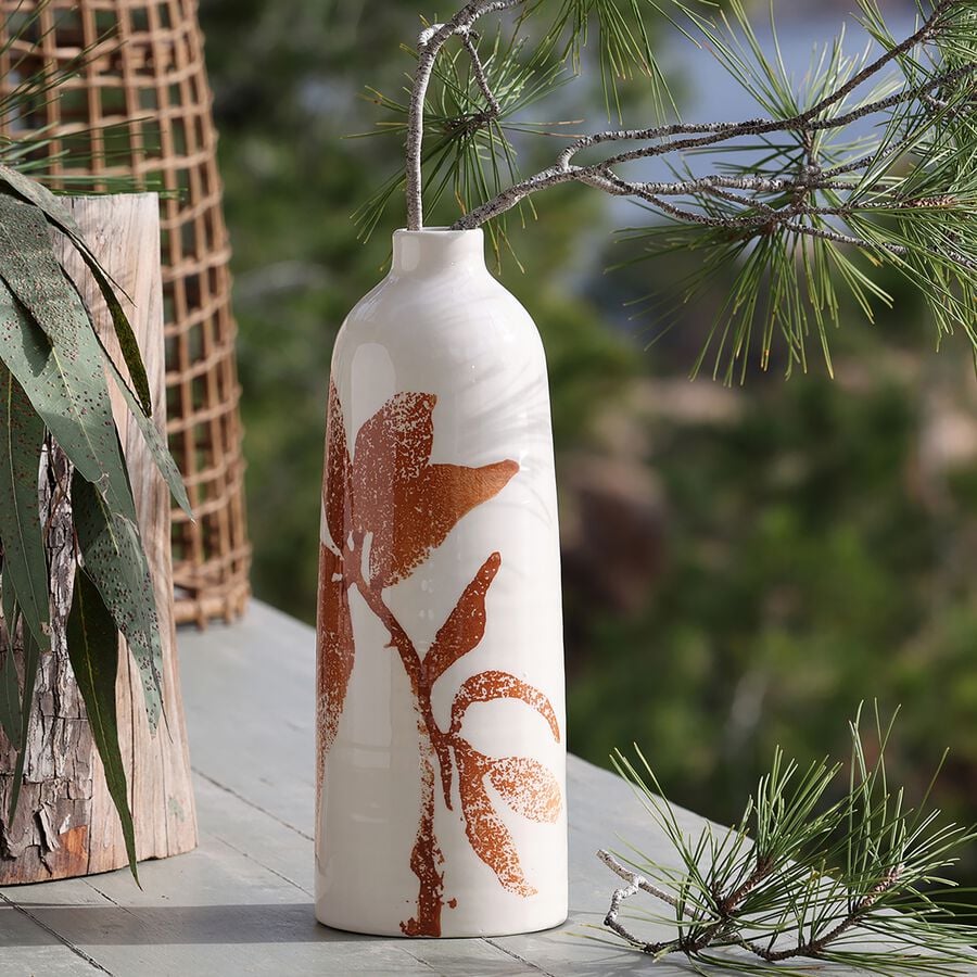 Vase bouteille à motif végétal en faïence H27cm - orange brûlée-BORMLA