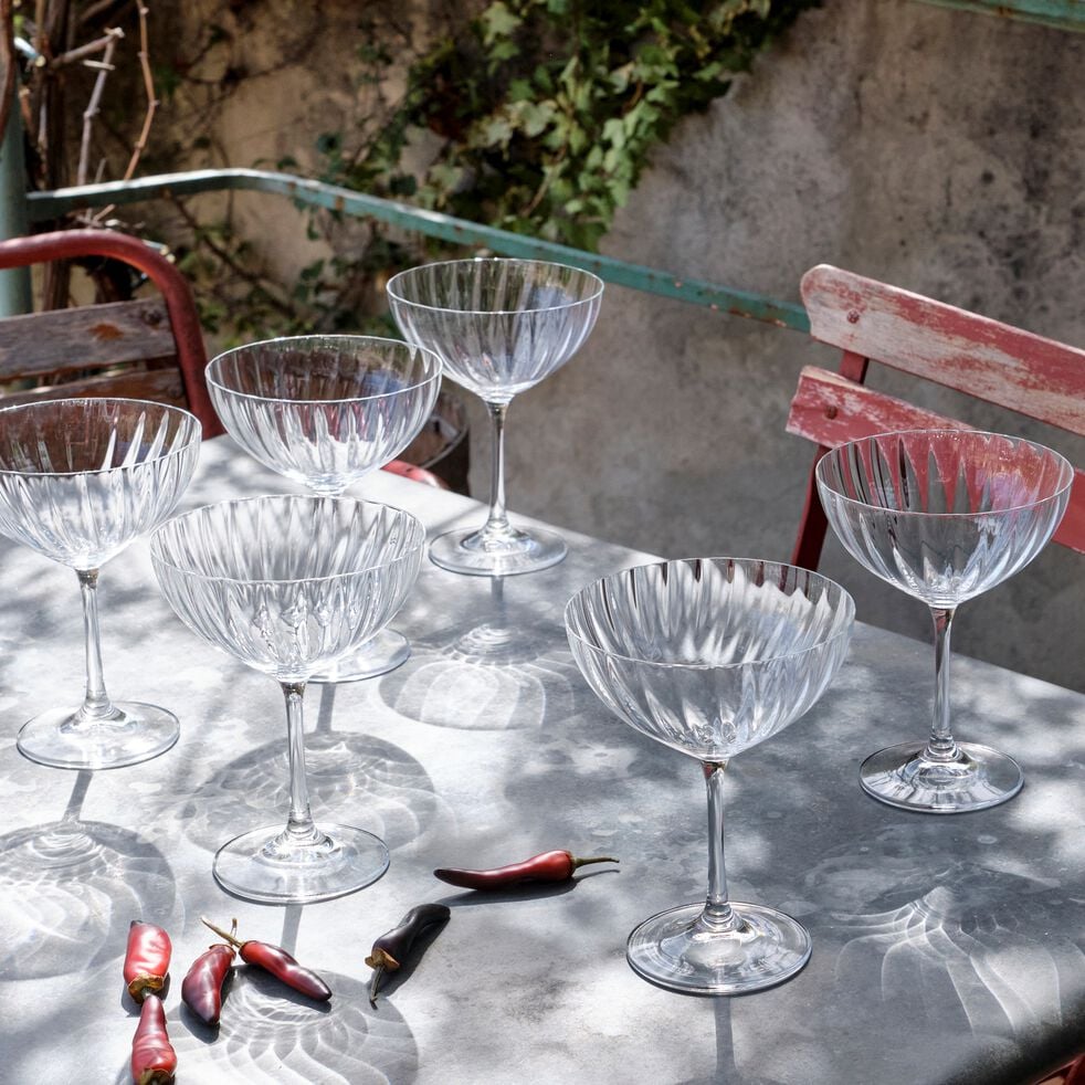 Service de verres et carafe striés en cristallin - transparent