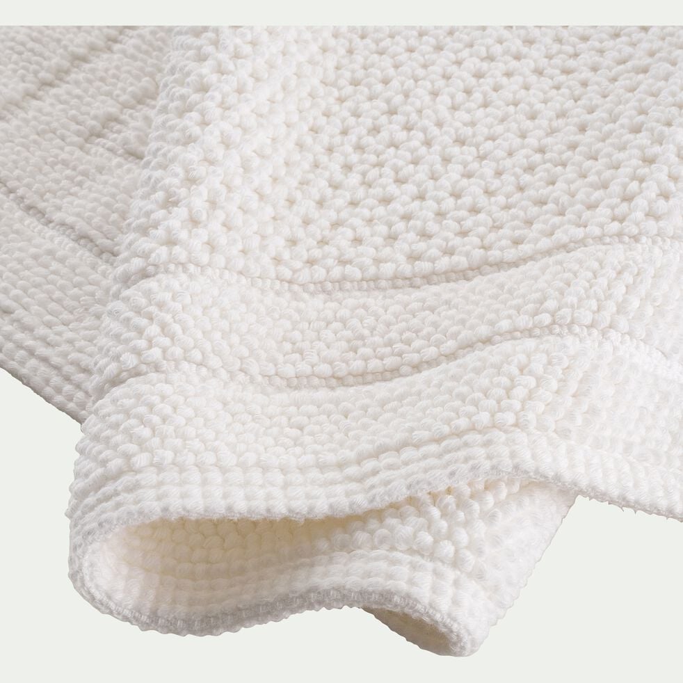 Tapis de bain en coton finition crochet et frangées 50x80cm - blanc-EVORA