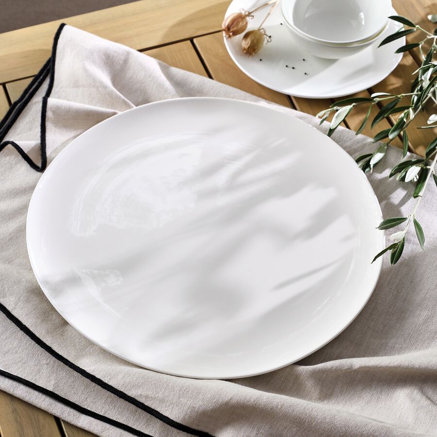 Assiette de présentation en porcelaine légère qualité hôtelière D30cm-SENANQUE