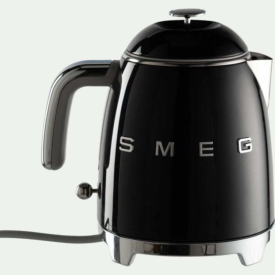 Mini bouilloire électrique SMEG en inox - noir 0,8L-SMEG