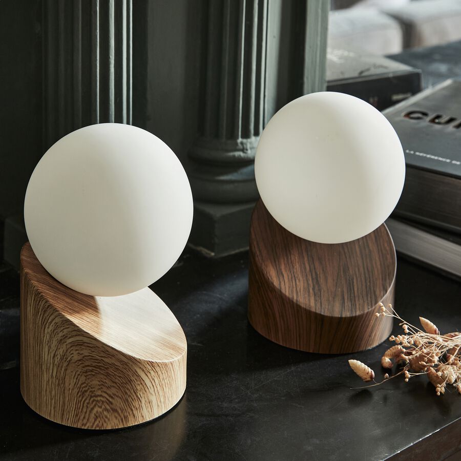 Lampe de table moderne, petite lampe de chevet avec bois et métal