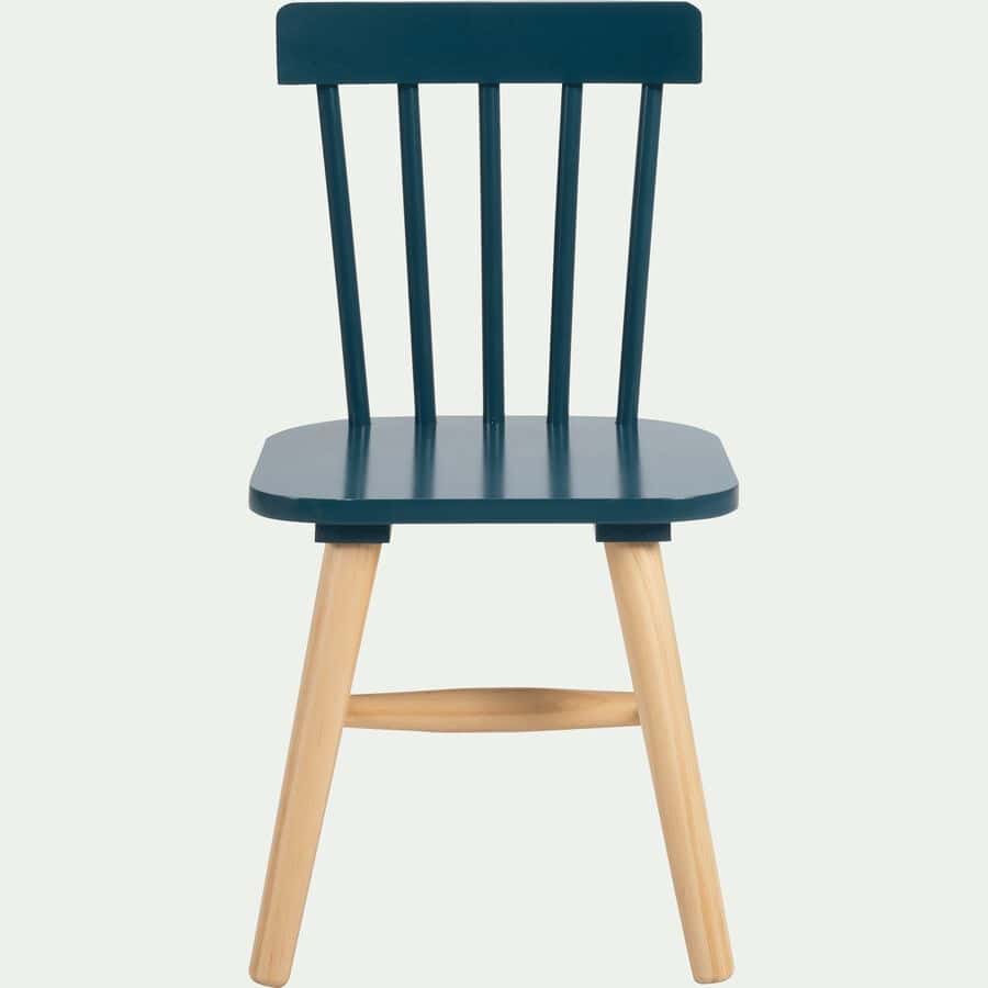 Soldes 2021 : -37% sur le lot de 4 chaises scandinaves Nora - Le Parisien