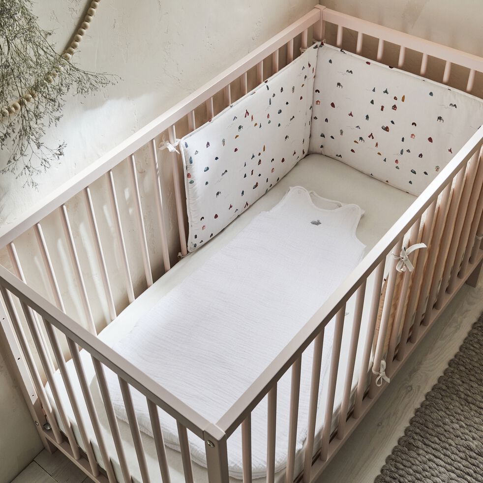 Tour De Lit Bebe En Coton Bio Avec Imprime Blanc Cabane Linge De Lit Bebe Alinea Tour De Lit Bebe En Coton Bio Avec Imprime Blanc Cabane Linge De Lit Bebe Alinea