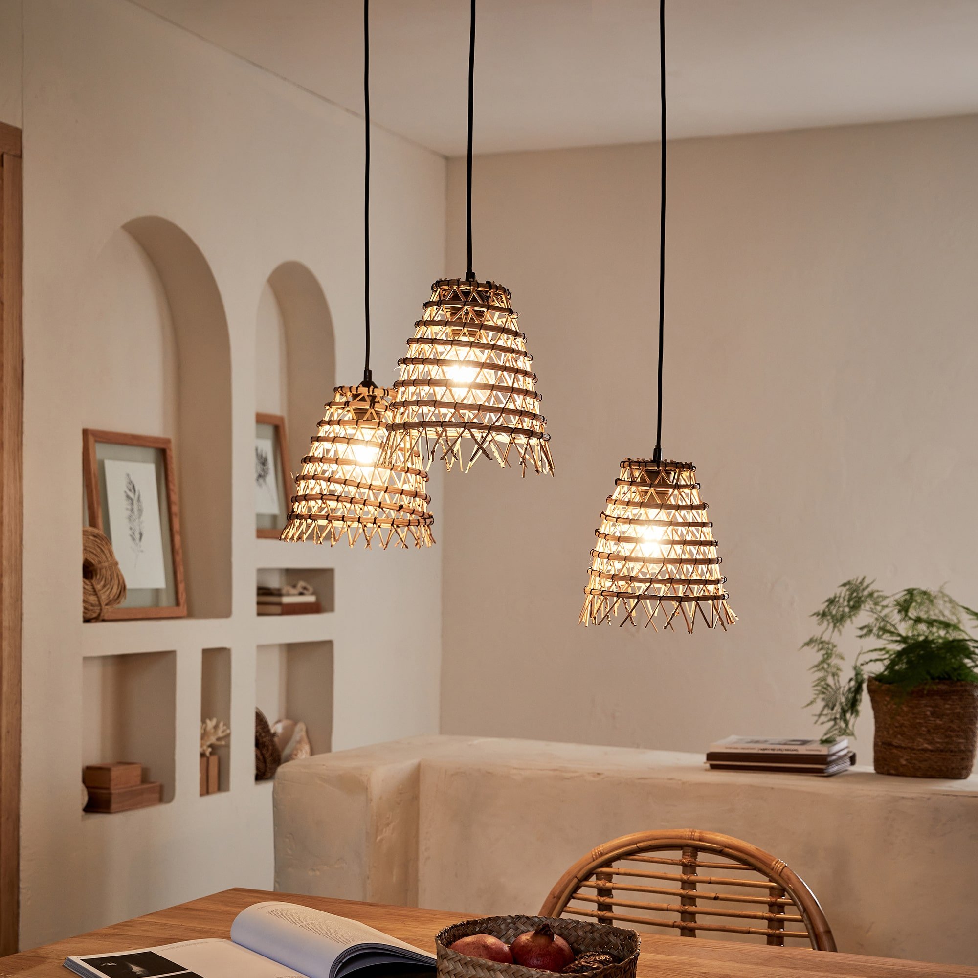 Lampes pour l'éclairage de la cuisine pour intérieurs 