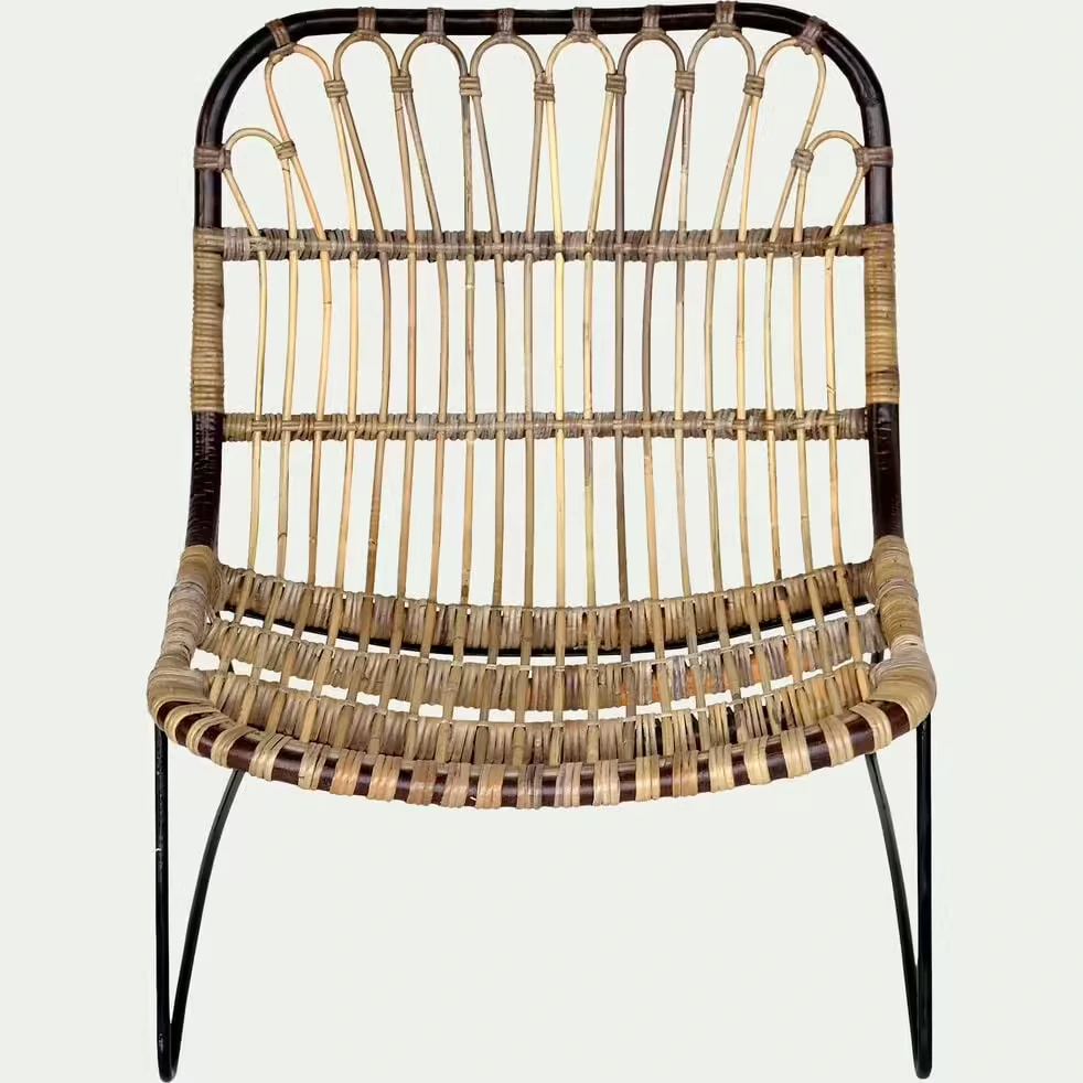 fauteuil en rotin et métal
