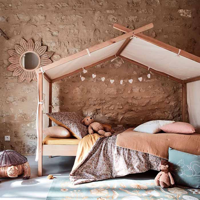 Un lit cabane qui fera du coucher un très bon moment à passer