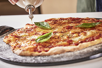 Pizza margherita-ATELIER