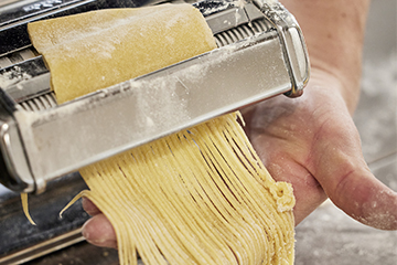 https://www.alinea.com/on/demandware.static/-/Sites-ali_master/default/dw5b131784/images/27810712/Culinaire1609.jpg