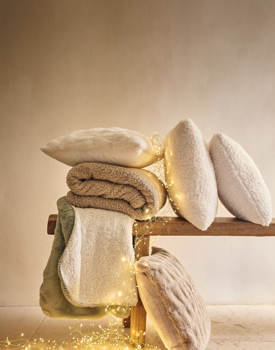 coussins et plaids alinea